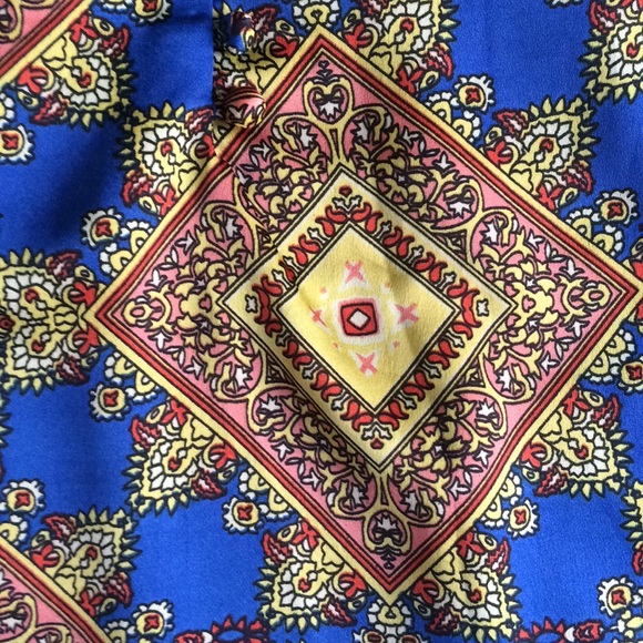 Akira Chicago silk top with criss-cross back - Picture 3 of 7